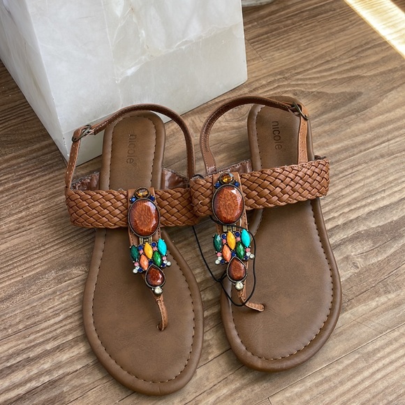💠🔆 Boho sandals 🗺 vacation vibes! - Picture 2 of 10